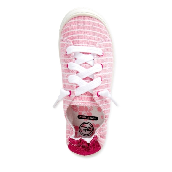 COPY - Wonder Nation slip-on shoes - Picture 3 of 10